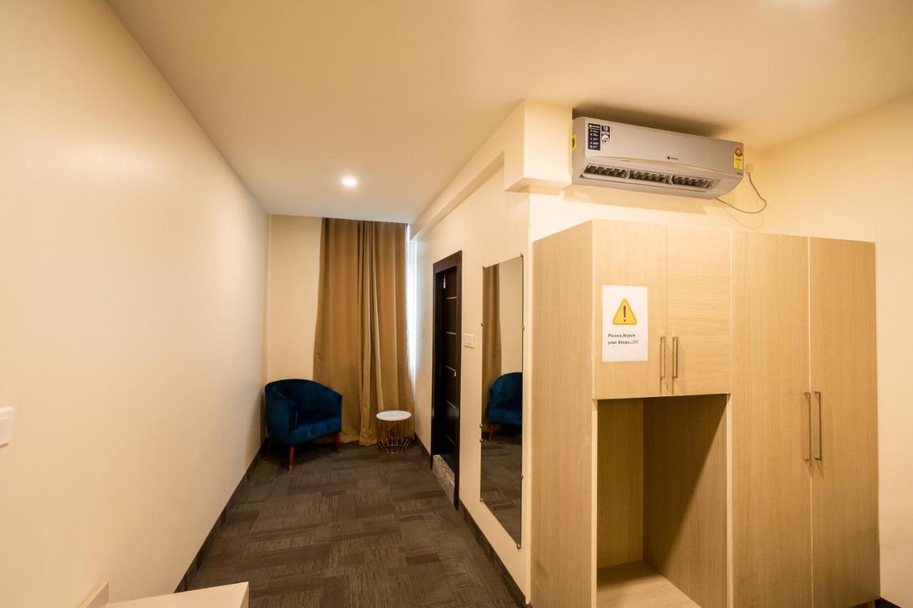 Āīzawl Royale Lalawi Hotel מראה חיצוני תמונה