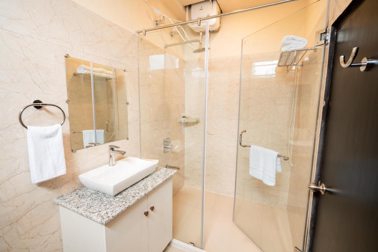 Āīzawl Royale Lalawi Hotel מראה חיצוני תמונה